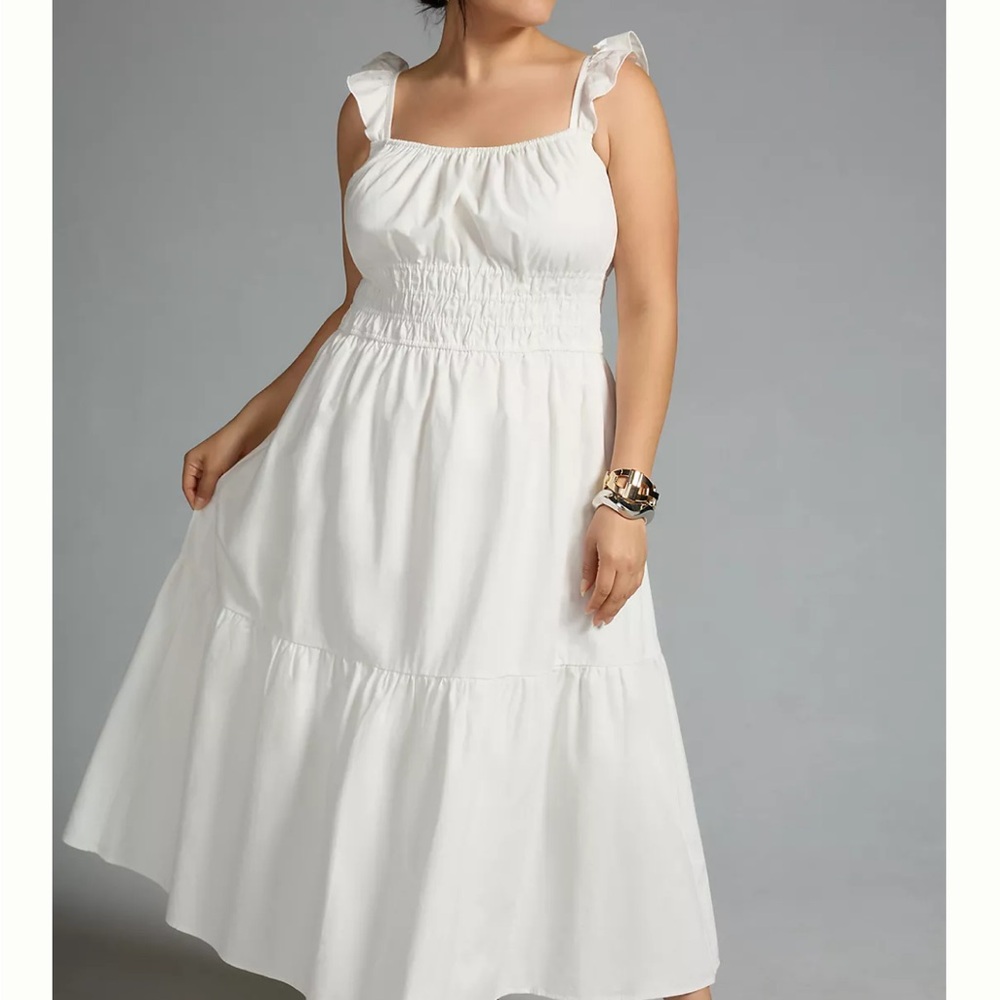 White Sleeveless Dress